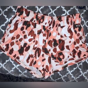 DSG ladies running shorts 3”
Liner inside 
Worn twice